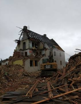 Demolice bytového domu, Habartov